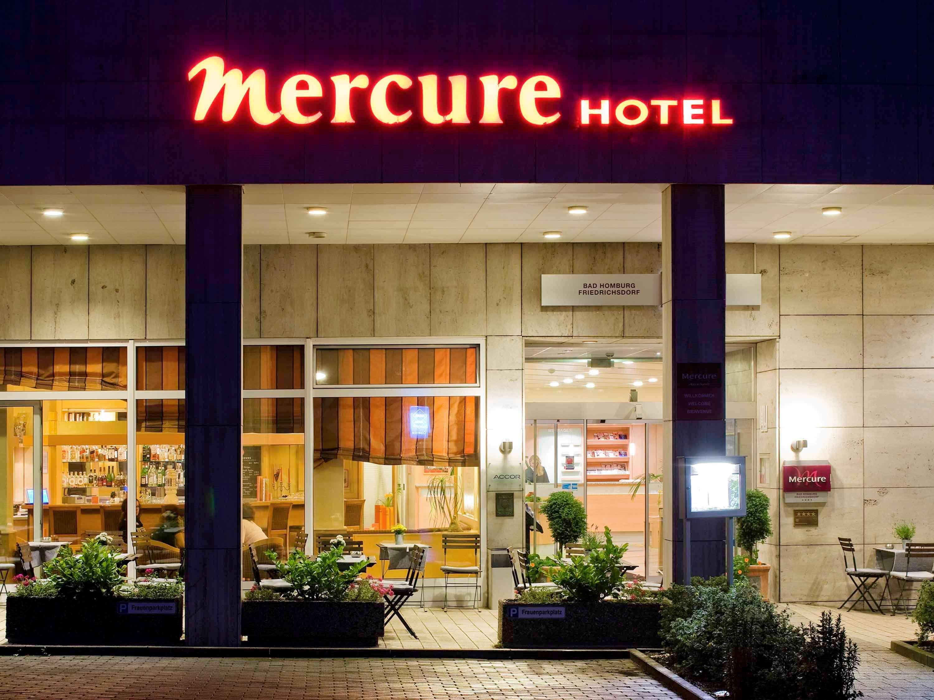 Mercure Hotel Bad Homburg Friedrichsdorf Esterno foto